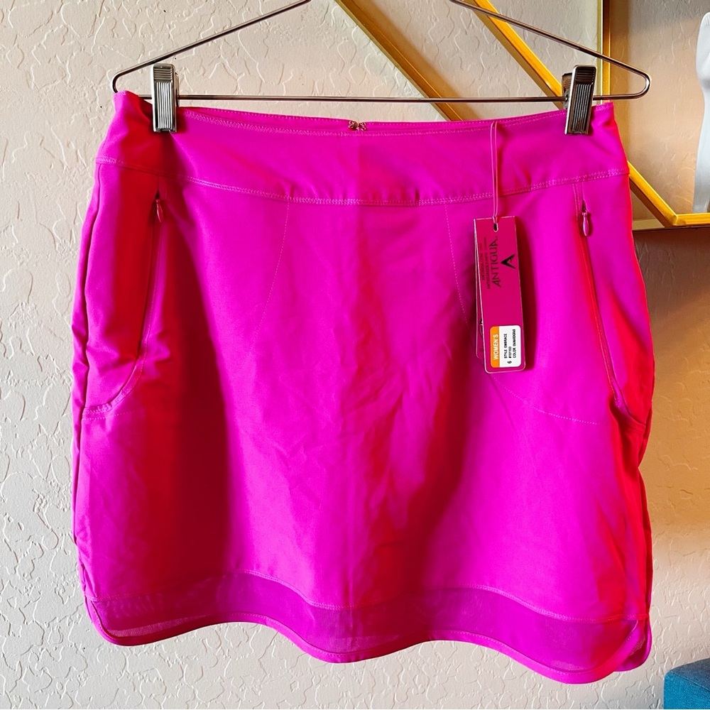 NEW Antigua Embrace Golf Desert Dry Xtra-Lite Preppy Pink Skort size 6